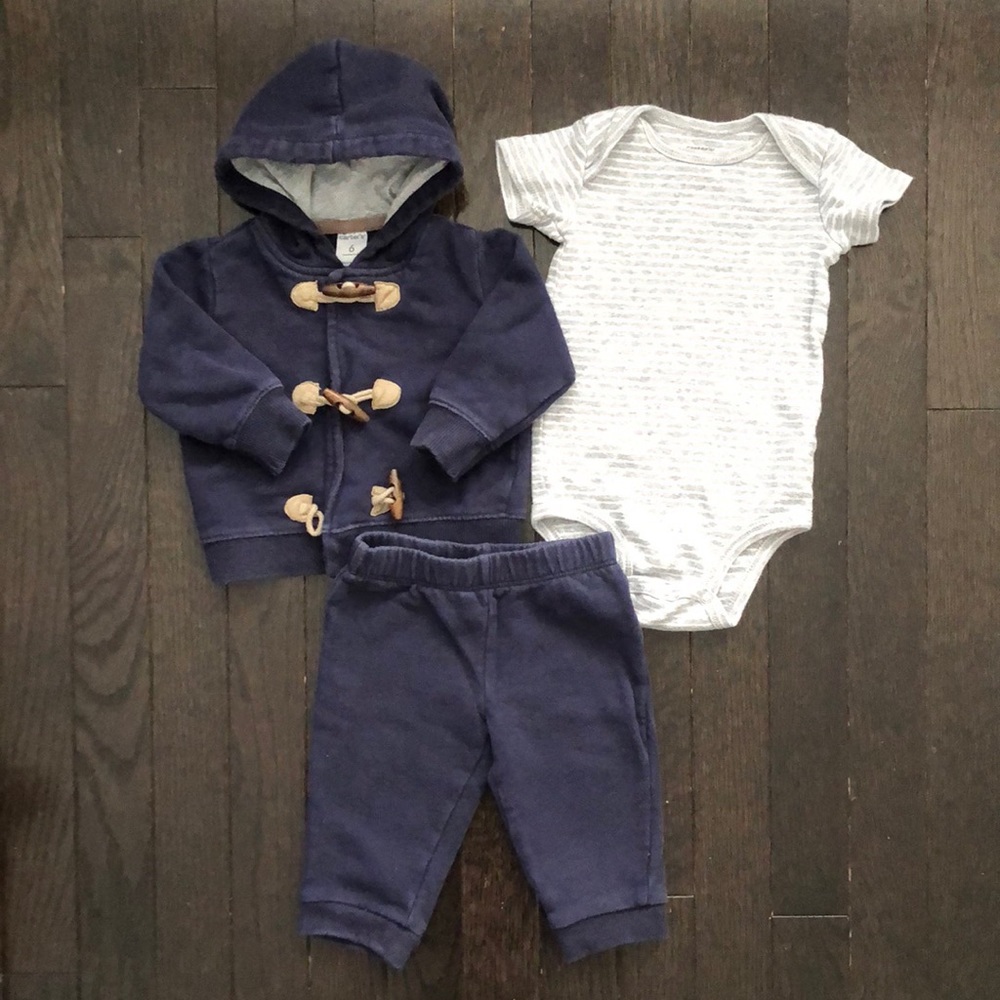 Carter’s  3-6 Month Set- Hoodie, Pants + Bodysuit
